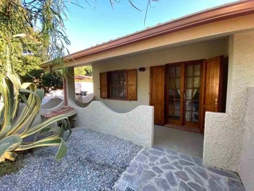 ポルト・ピノ Casa Teresaヴィラ エクステリア 写真