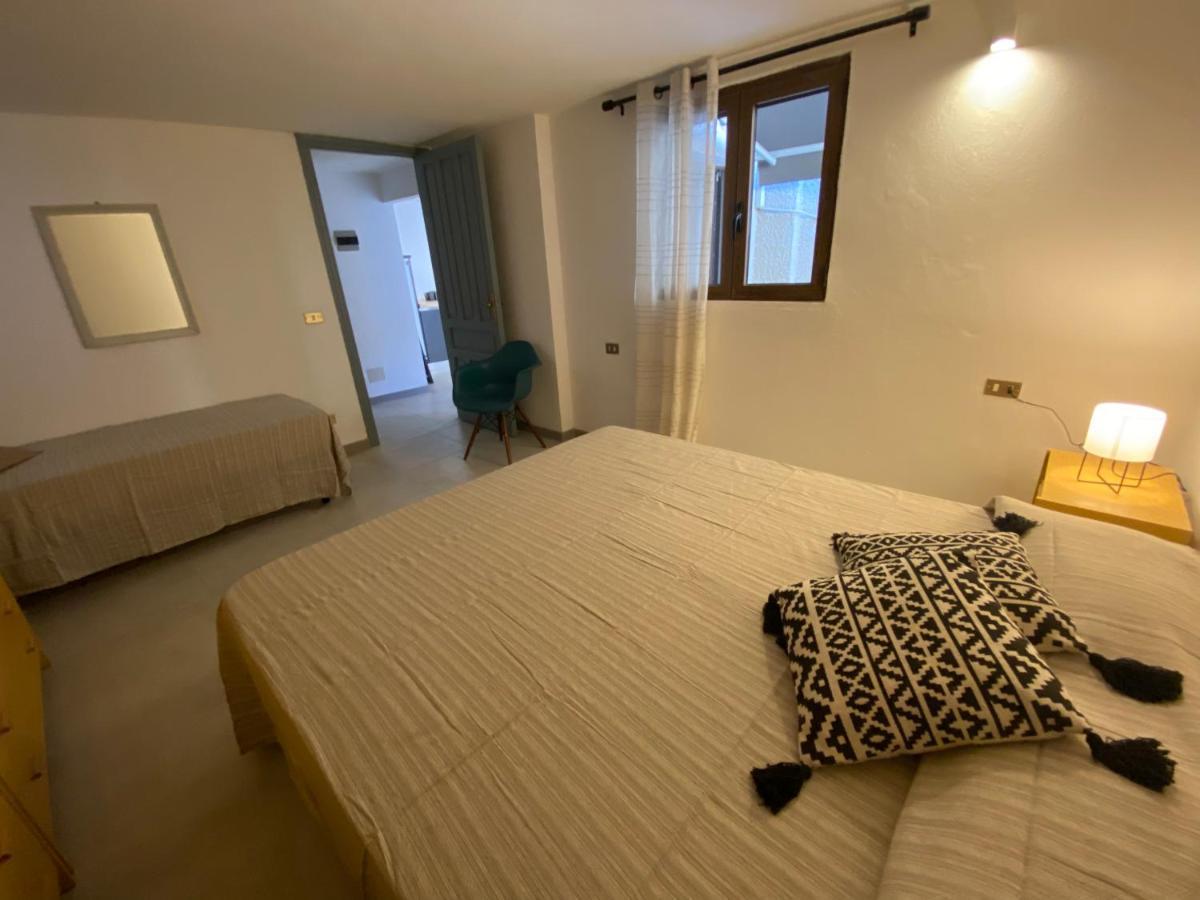 ポルト・ピノ Casa Teresaヴィラ エクステリア 写真